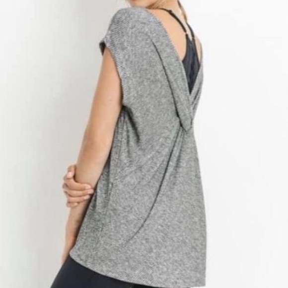 Overlay back short sleeve flowy top - Picture 2 of 2